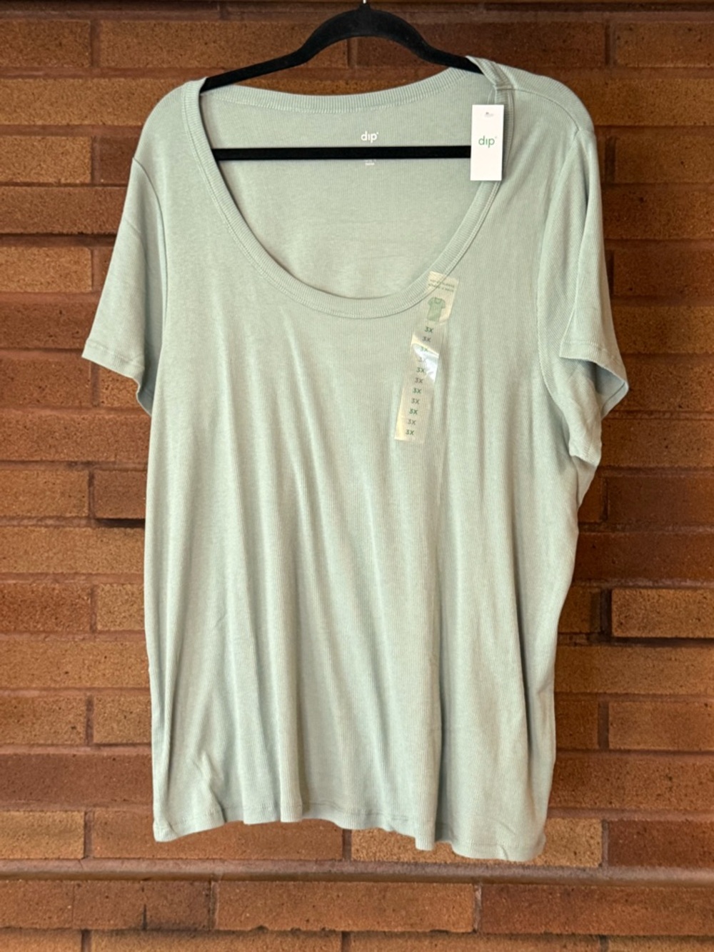 NWT dip Mint Scoop Neck Womens Ribbed Tee